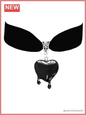 Gothic Velvet Choker Necklace Bleeding Heart Pendant Y2K Cosplay Jewelry